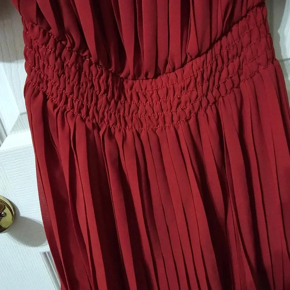 Max Studio Red Off-Shoulder Plisse Mini Dress, Puff Sleeves, Drop Waist, EUC! - Picture 6 of 9